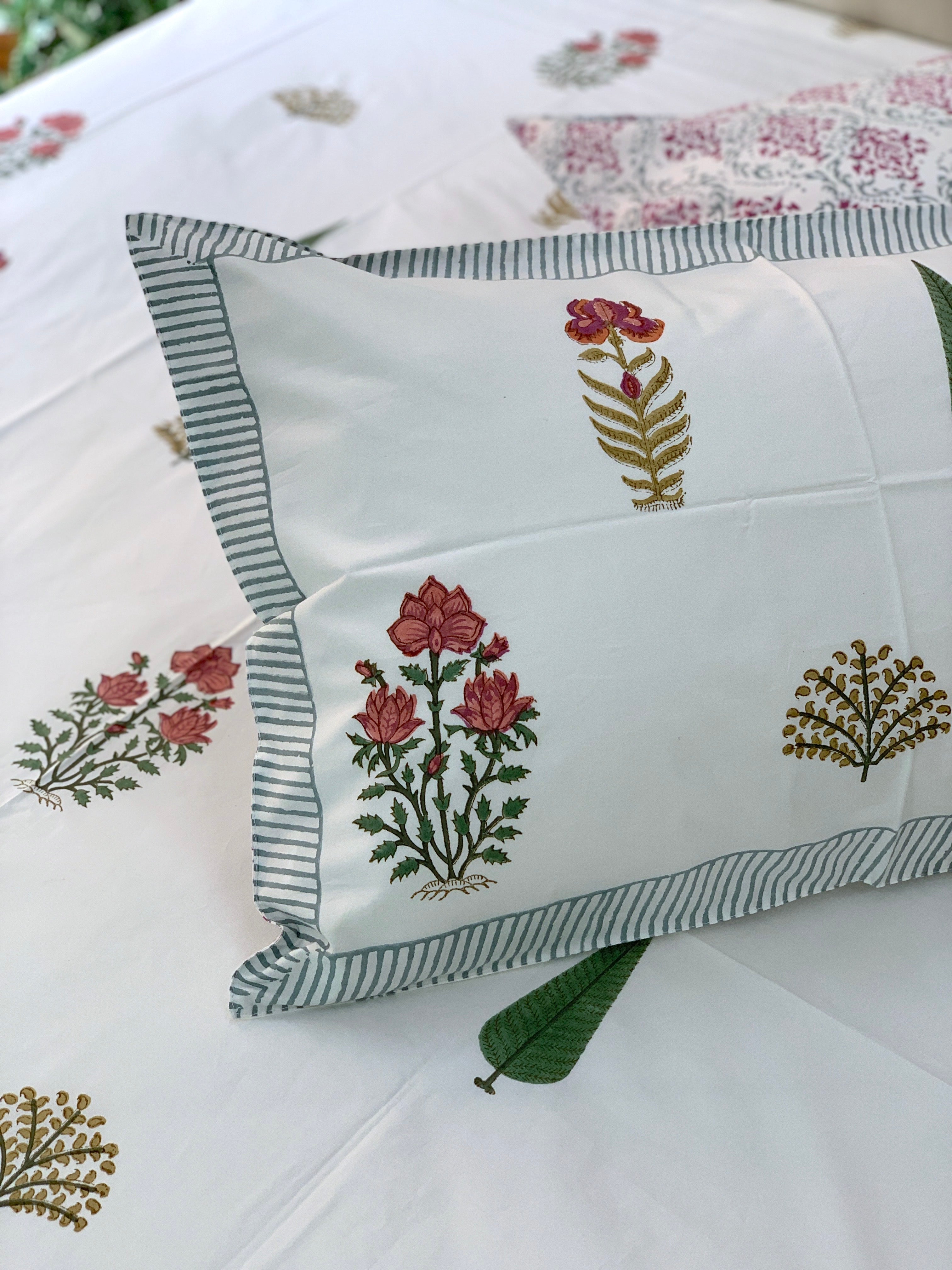 Malabar Bloom Bedsheet Set