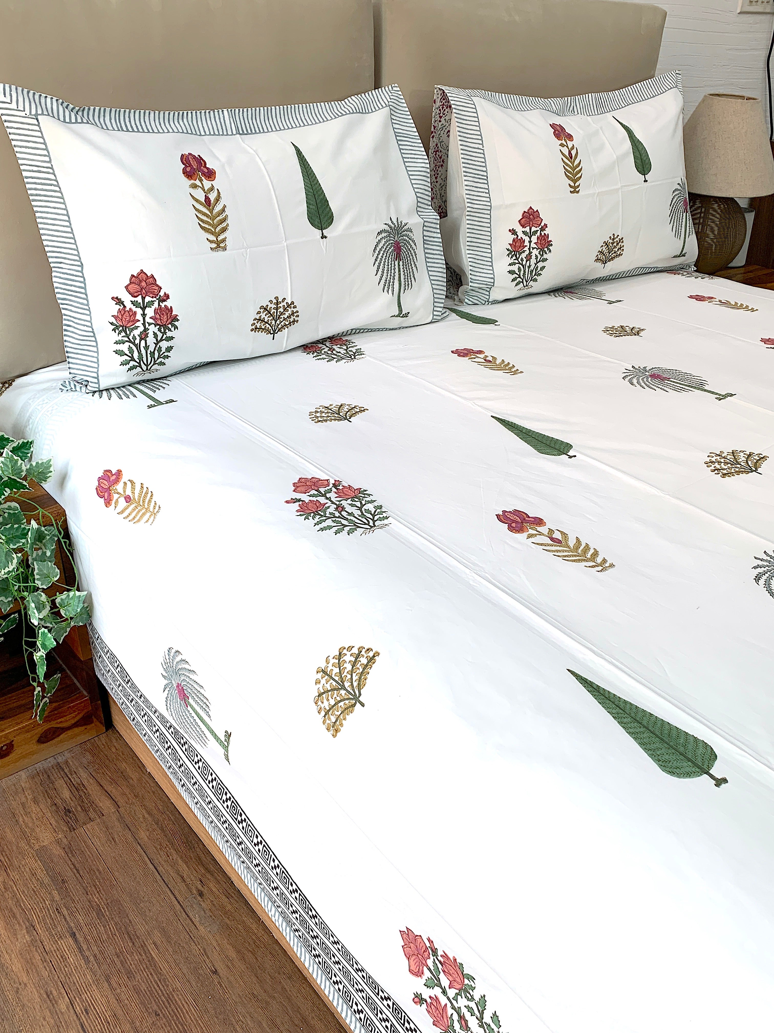 Malabar Bloom Bedsheet Set